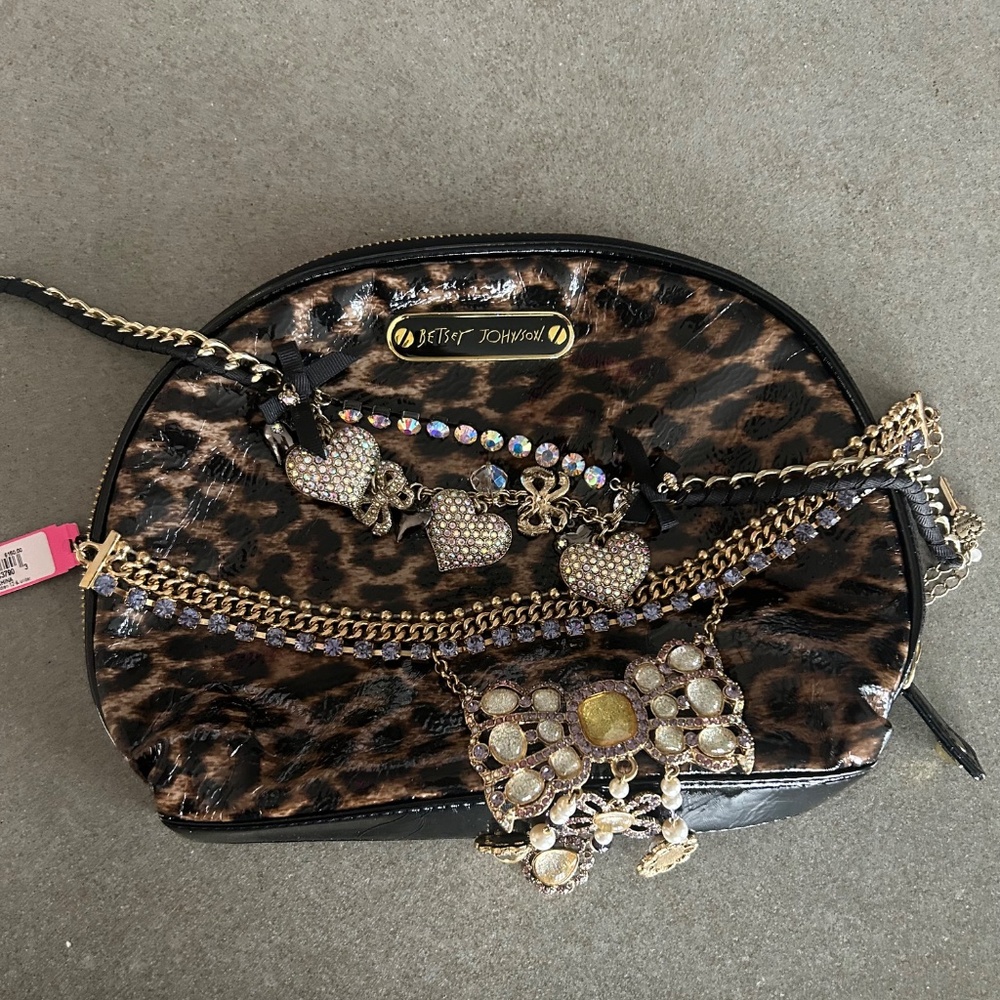 Vintage Betsey Johnson necklaces - Picture 8 of 9